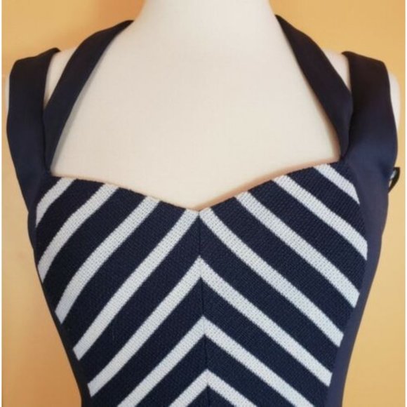 Guess Women's Sz. 10 Navy & White Striped Knit Bandage Knee Length Dress - Picture 11 of 11
